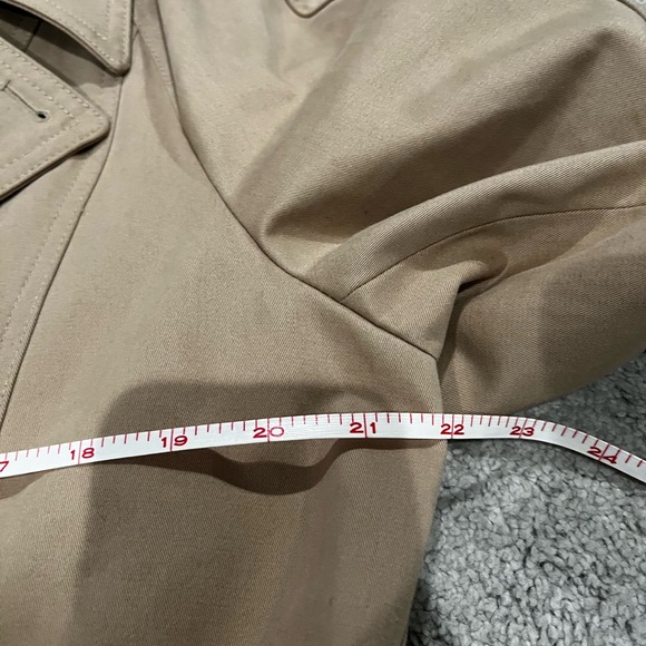 NWOT Banana Republic Waist Length Trench Coat, Women's L Tan Belted Raincoat - Picture 9 of 10